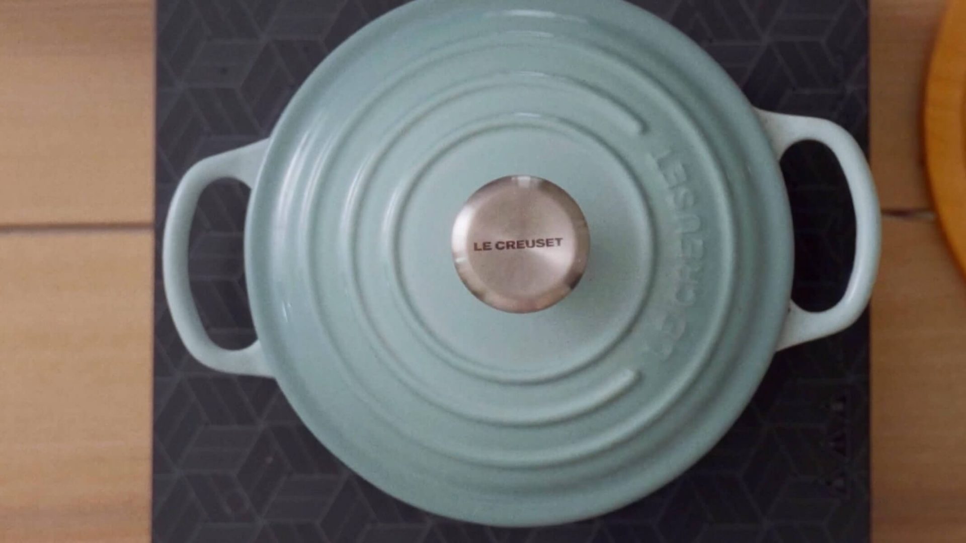 Le Creuset - Advertisement 2